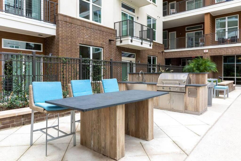 Luxury Apartment Close To Everything W Free Parking 5 هيوستن المظهر الخارجي الصورة